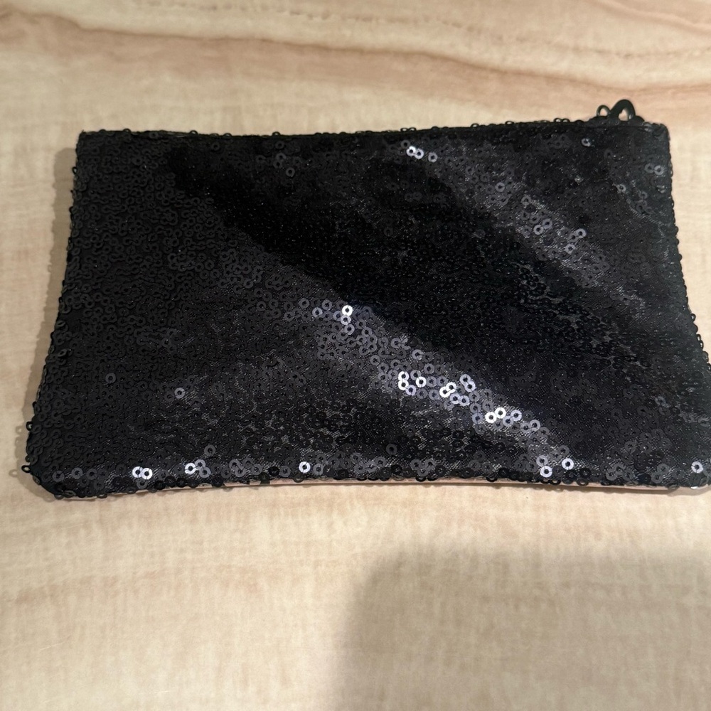 ipsy Betty Boop Makeup Bag - Picture 2 of 5